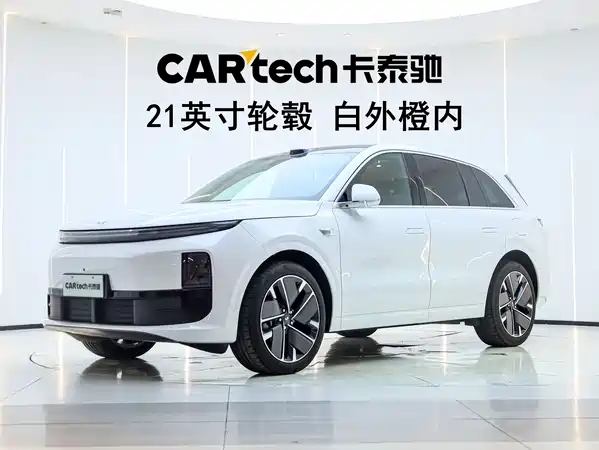 Li Auto L6 2025