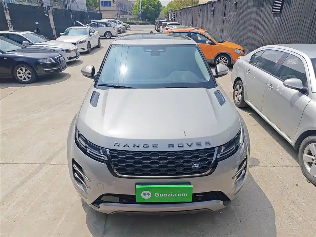 Land Rover Evoque 2023 — фото 3