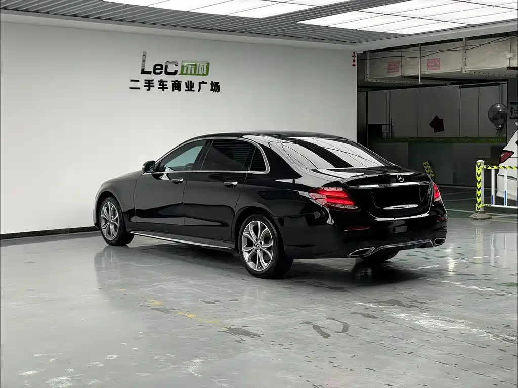 Mercedes-Benz E-Class 2020 — фото 6