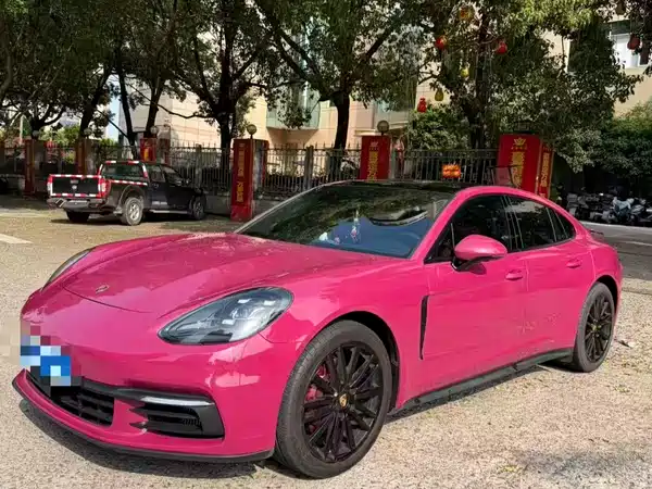 Porsche Panamera 2020
