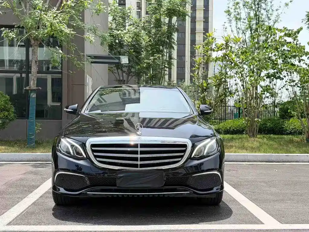 Mercedes-Benz E-Class 2020