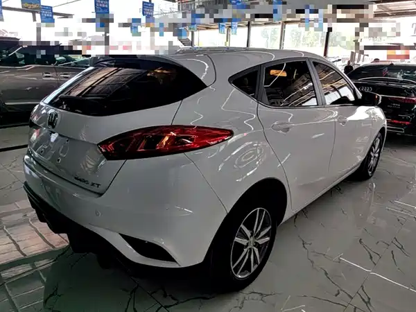 Changan Eado XT 2018