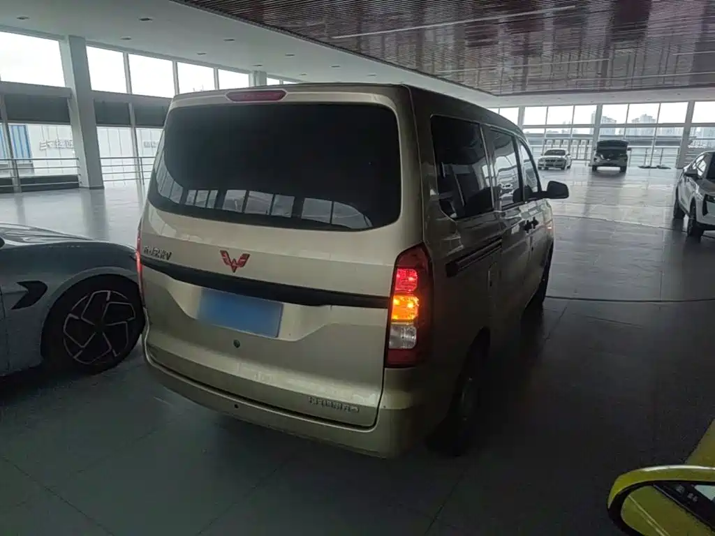 Wuling Hongguang V 2025 — фото 7