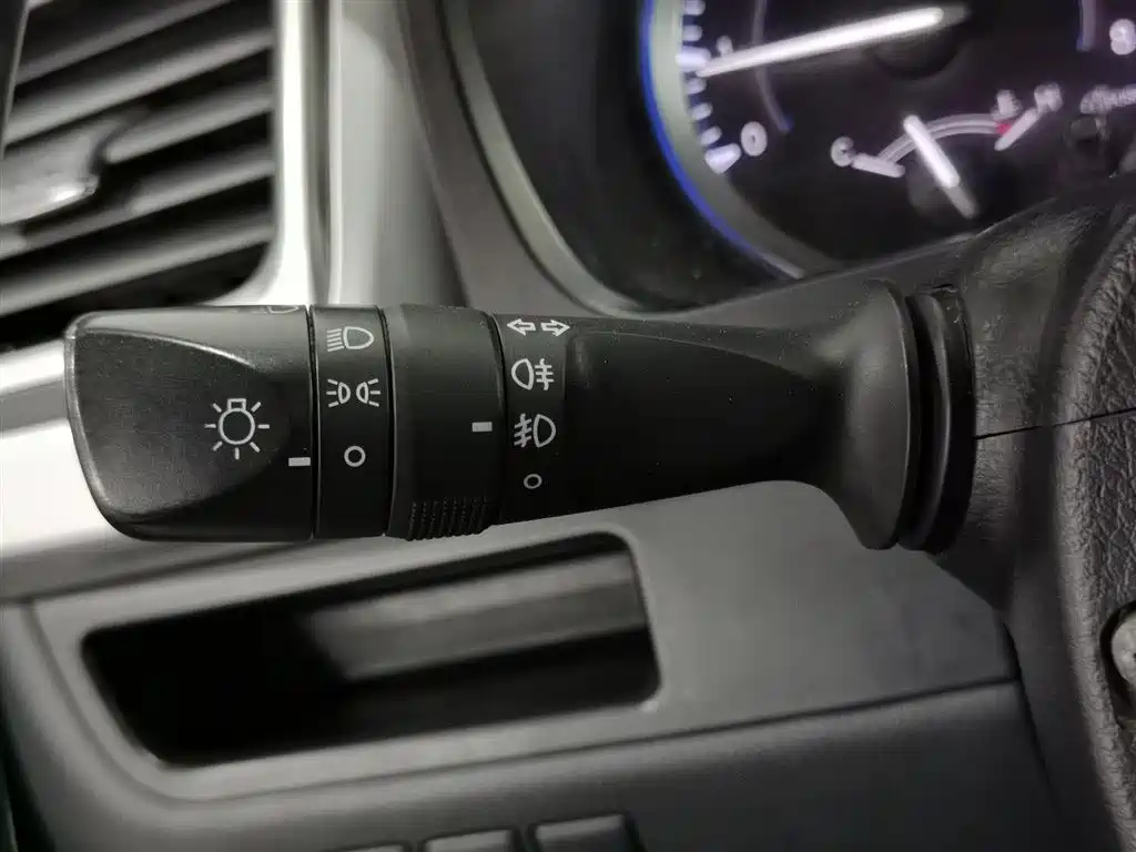 Toyota Highlander 2015 — фото 21