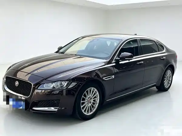 Jaguar XFL 2017