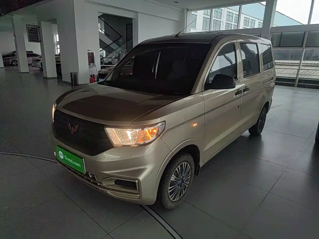Wuling Hongguang V 2025 — фото 2