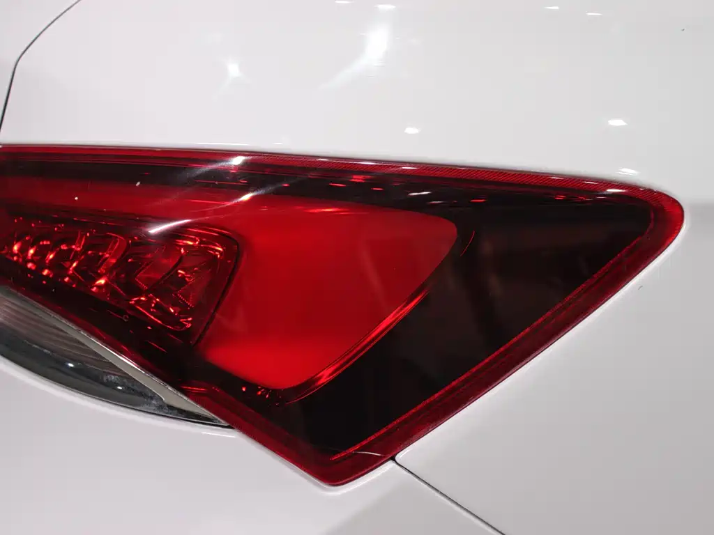 Buick Excelle GT 2020 — фото 8