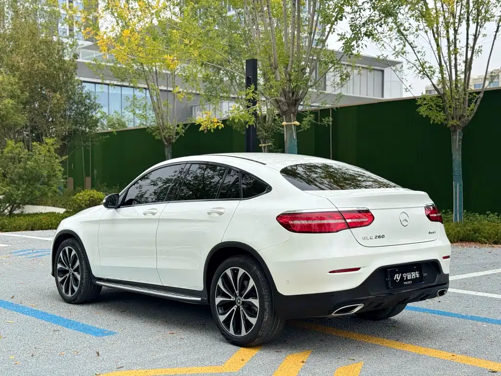 Mercedes-Benz GLC Coupe 2018 — фото 19