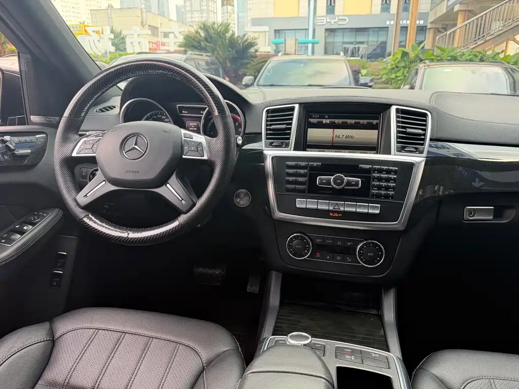 Mercedes-Benz GL-Class 2016 — фото 8
