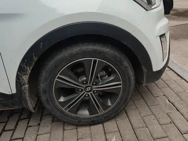 Hyundai ix25 2015