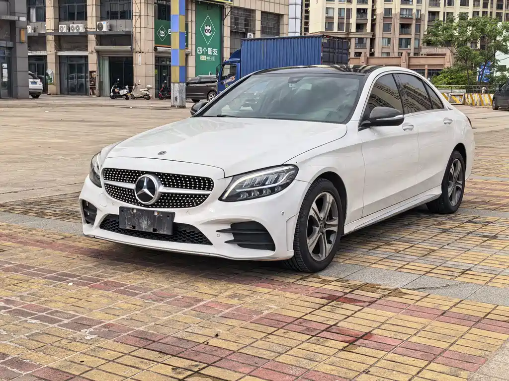 Mercedes-Benz C-Class 2019