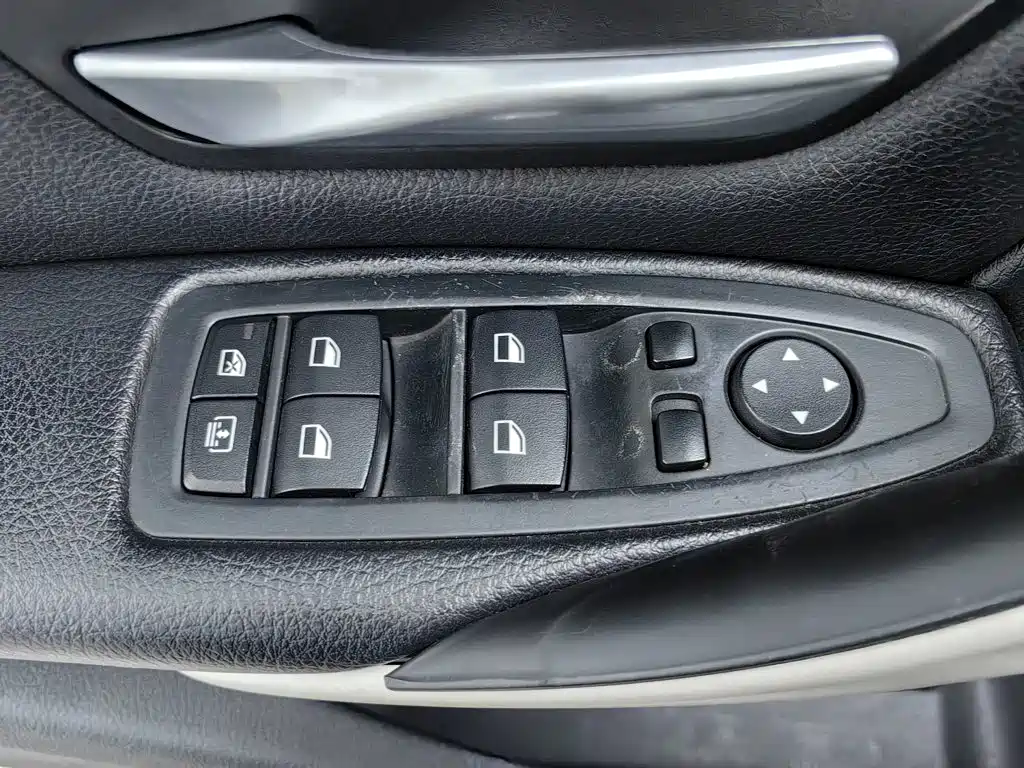 BMW 3 Series 2015 — фото 9