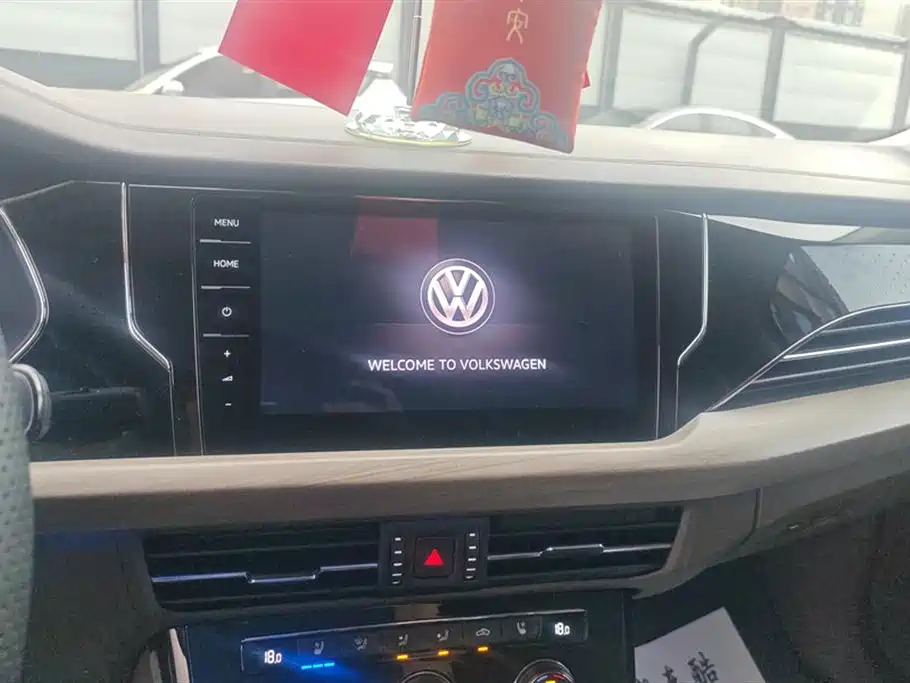 Volkswagen Passat 2019 — фото 13