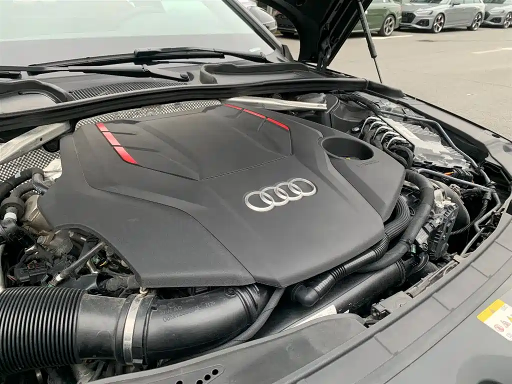 Audi S4 — фото 14