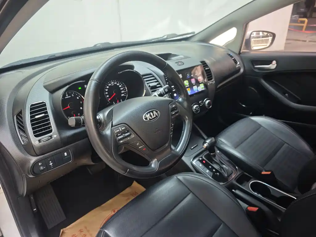 Kia K3 2018 — фото 10