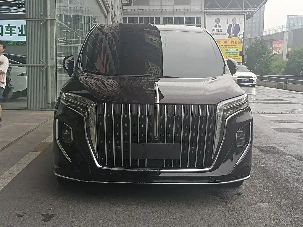 Hongqi HQ9 PHEV 2024 — фото 2