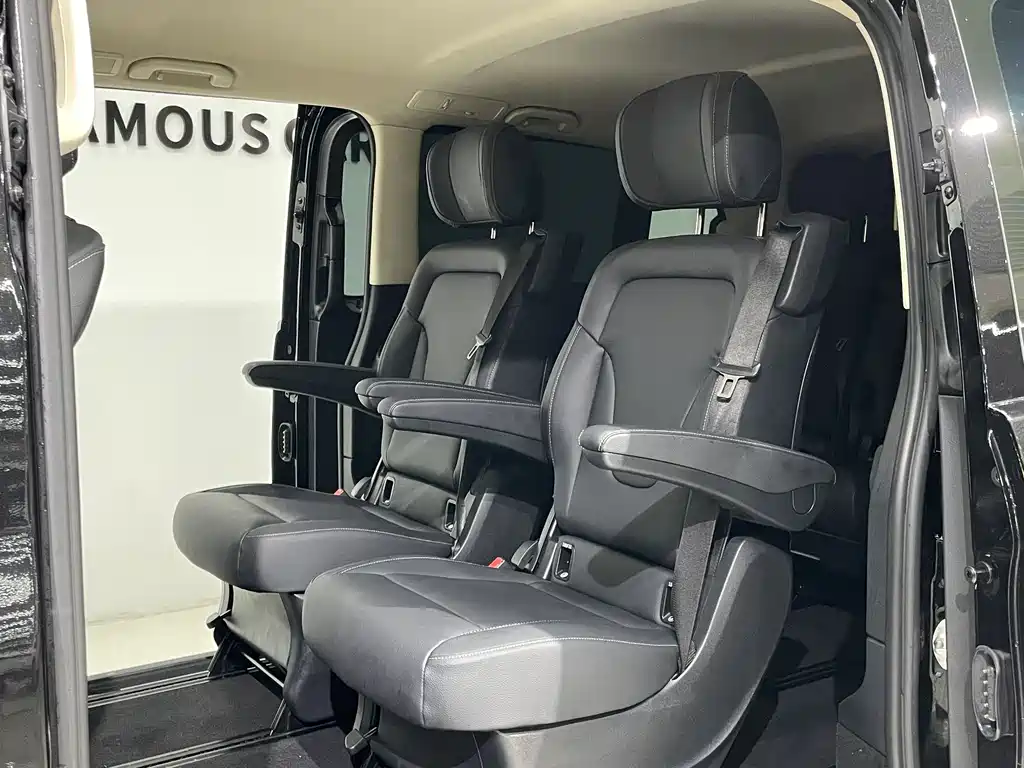 Mercedes-Benz Vito 2018 — фото 16