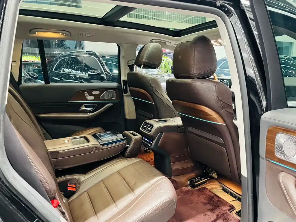 Mercedes-Benz GLS 2020 — фото 19