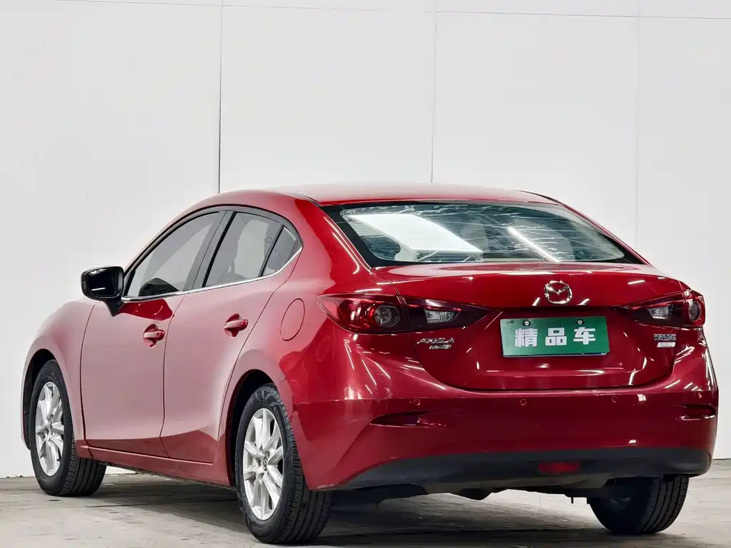 Mazda 3 Axela 2016 — фото 6