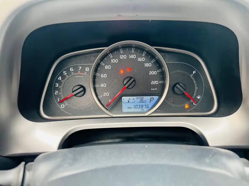 Toyota RAV4 2019 — фото 18