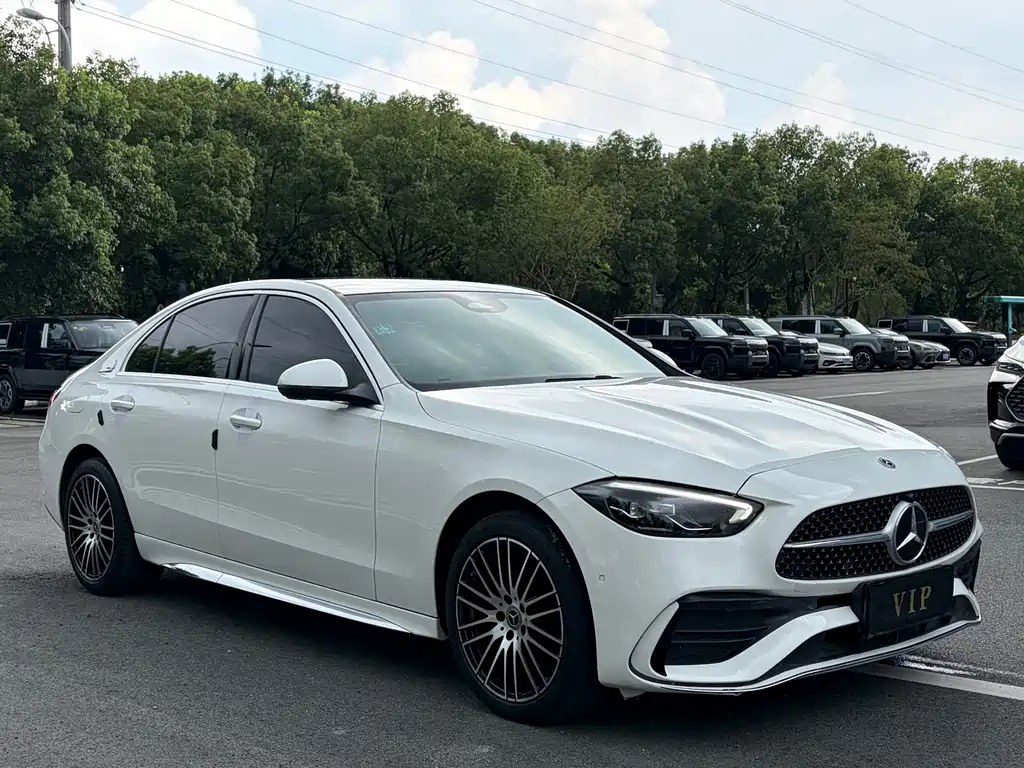 Mercedes-Benz C-Class 2023
