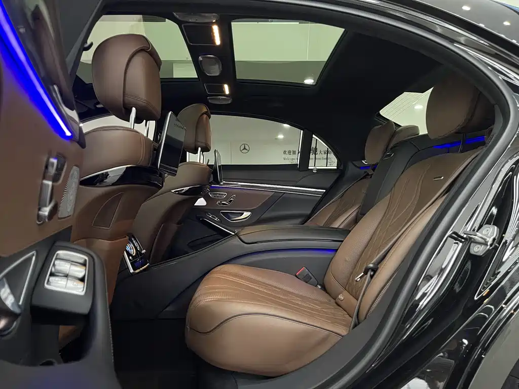 Mercedes-Benz S-Class AMG 2019 — фото 25