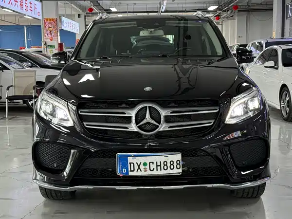 Mercedes-Benz GLE 2016