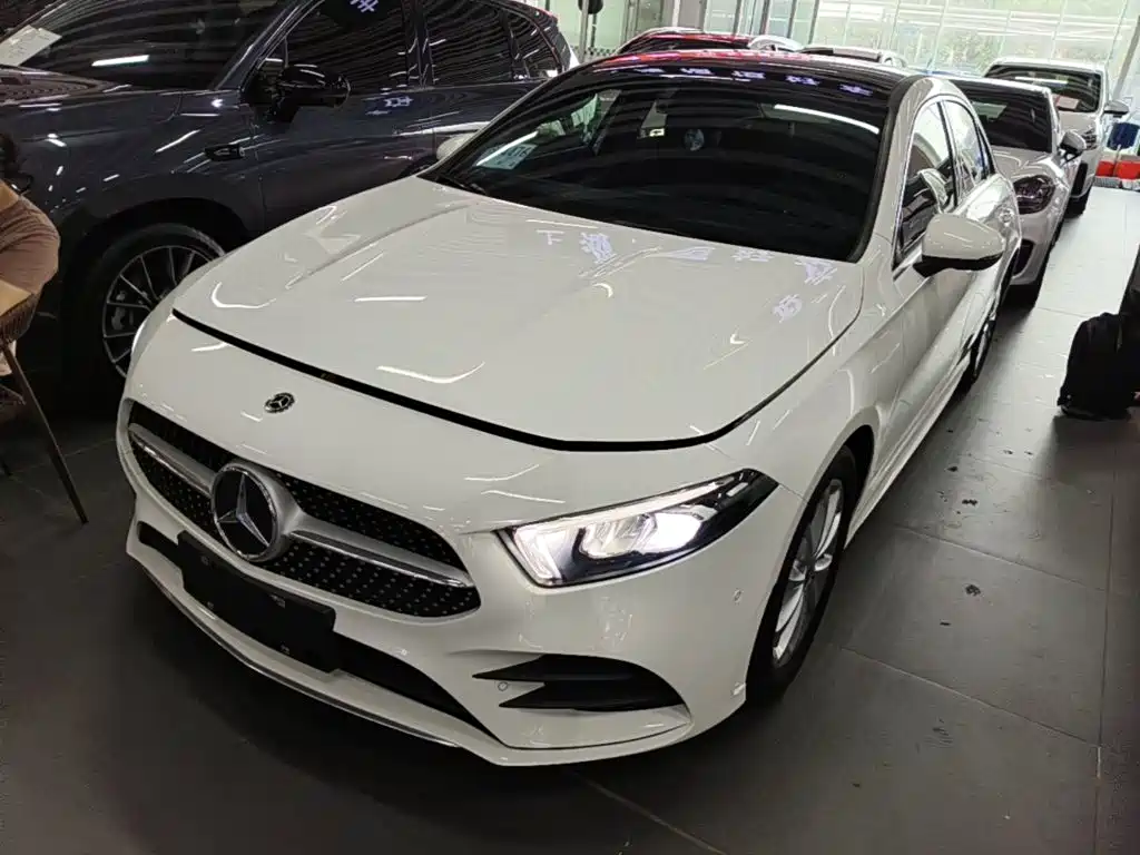 Mercedes-Benz A-Class 2020 — фото 1