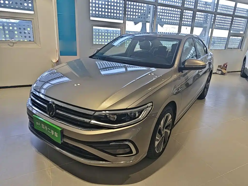 Volkswagen Bora 2024
