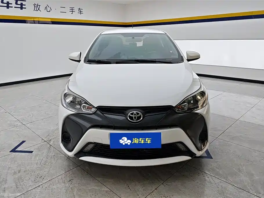 Toyota Yaris L 2017 — фото 2