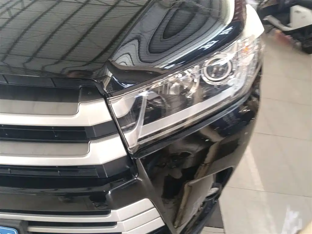 Toyota Highlander 2020 — фото 24