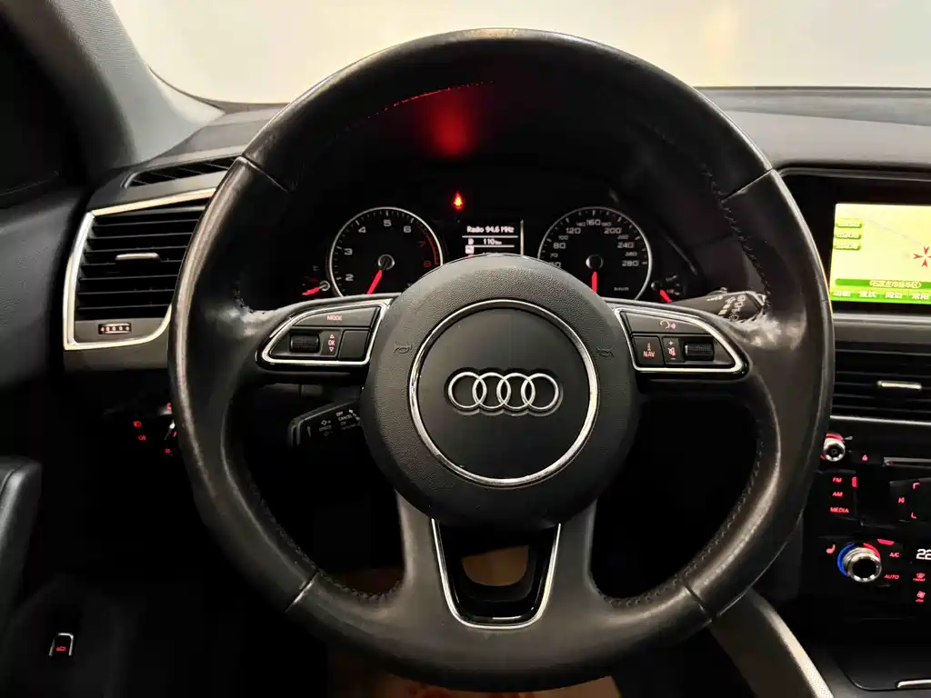 Audi Q5 2016 — фото 14