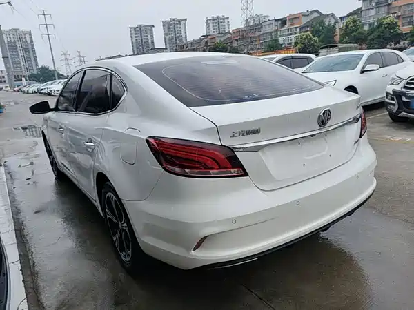 MG MG6 2017