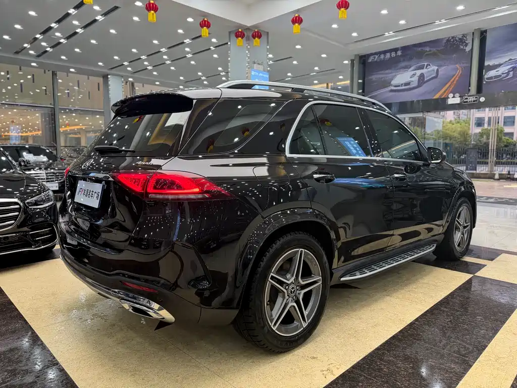 Mercedes-Benz GLE 2021 — фото 24
