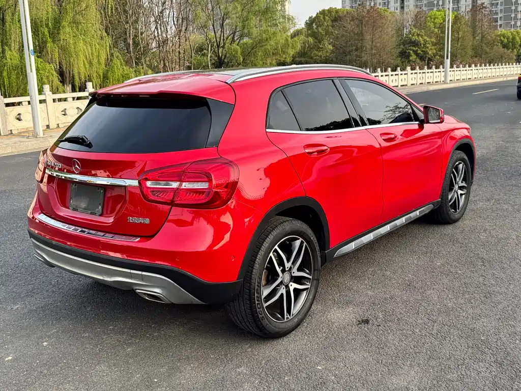 Mercedes-Benz GLA 2015 — фото 17