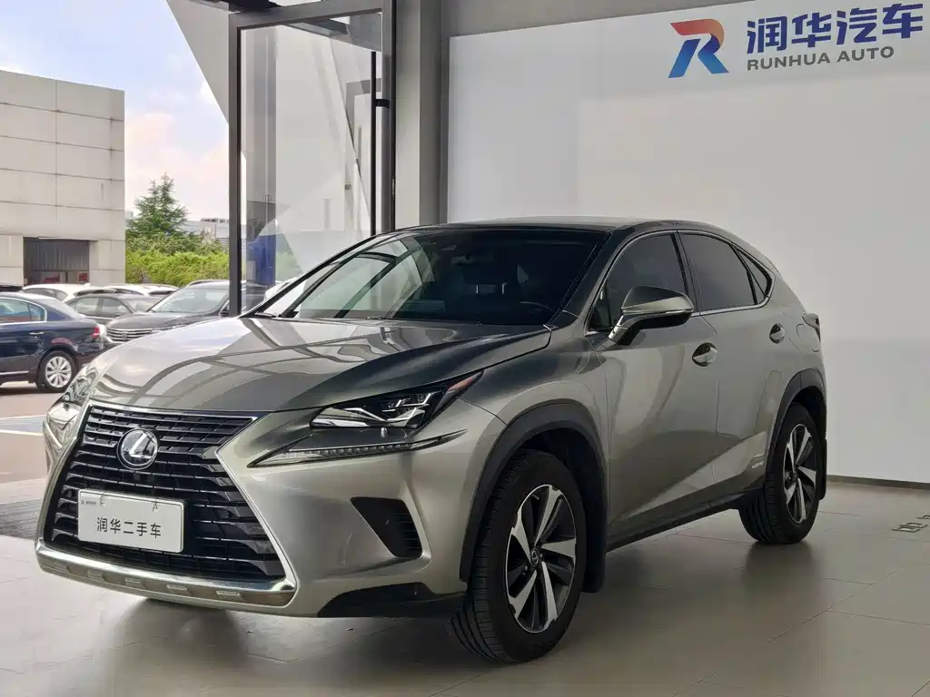 Lexus NX 2017 — фото 1