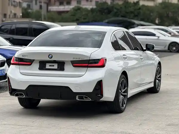 BMW 3 Series 2024