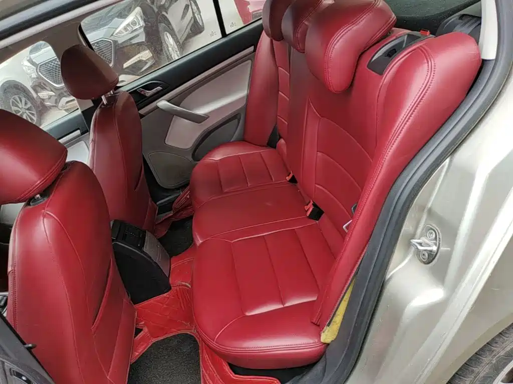 Skoda Octavia 2014 — фото 17
