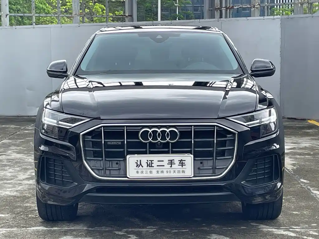 Audi Q8 2021 — фото 2