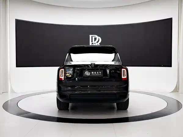 Rolls-Royce Cullinan 2020