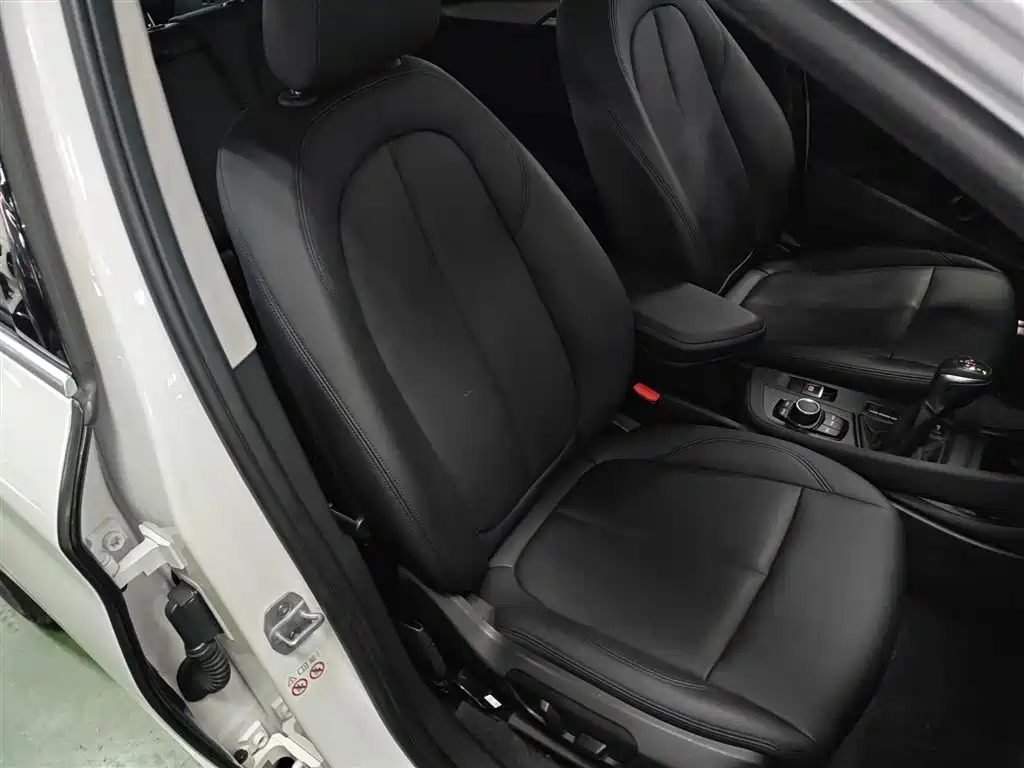 BMW X1 2019 — фото 20