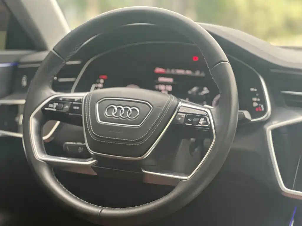 Audi A7L 2025 — фото 9