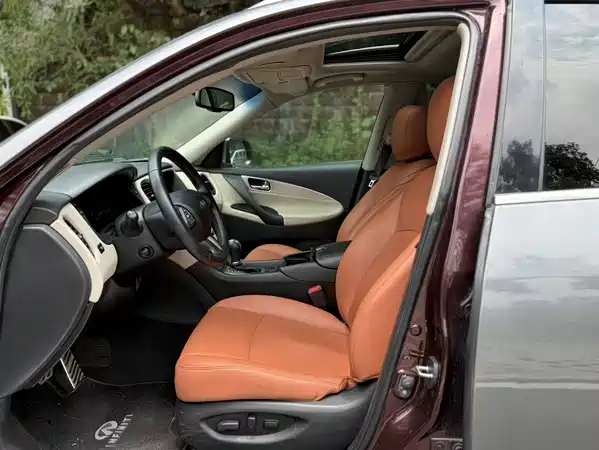 Infiniti QX50 2016