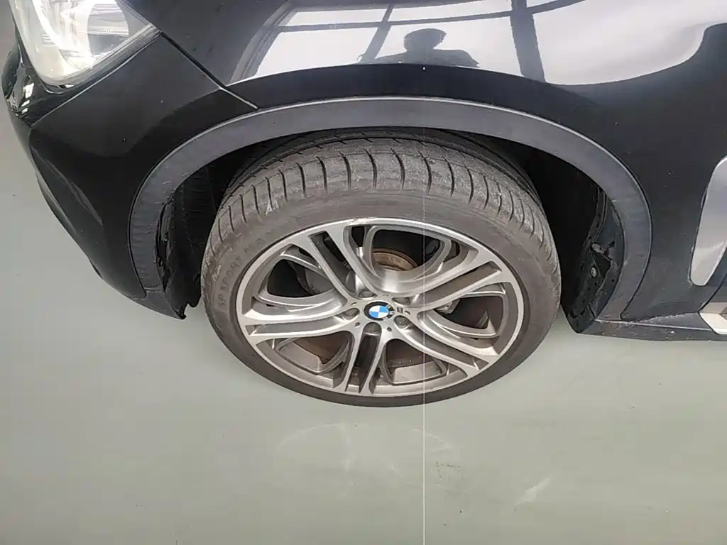 BMW X6 2015 — фото 25