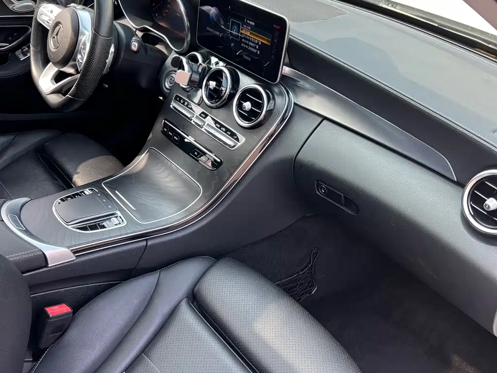 Mercedes-Benz C-Class 2020 — фото 13
