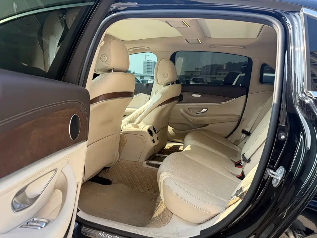 Mercedes-Benz E-Class 2020