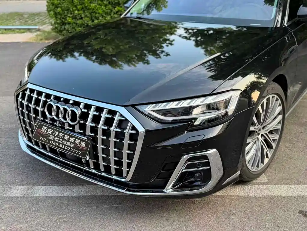 Audi A8 2024