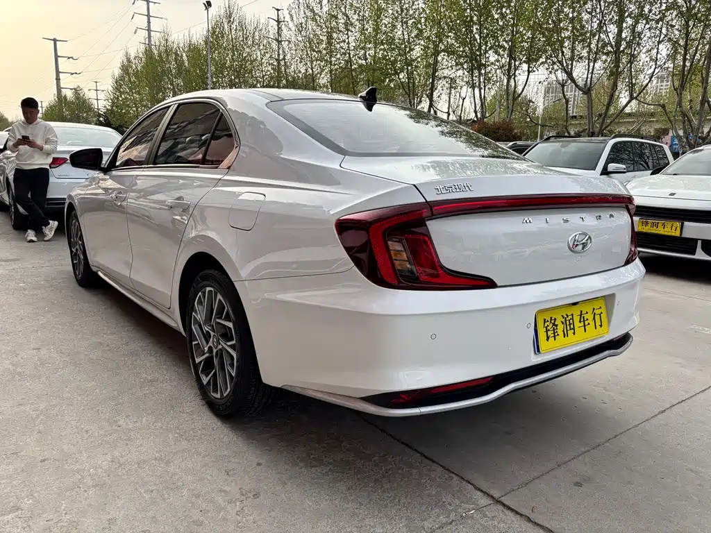 Hyundai Mistra 2021 — фото 4