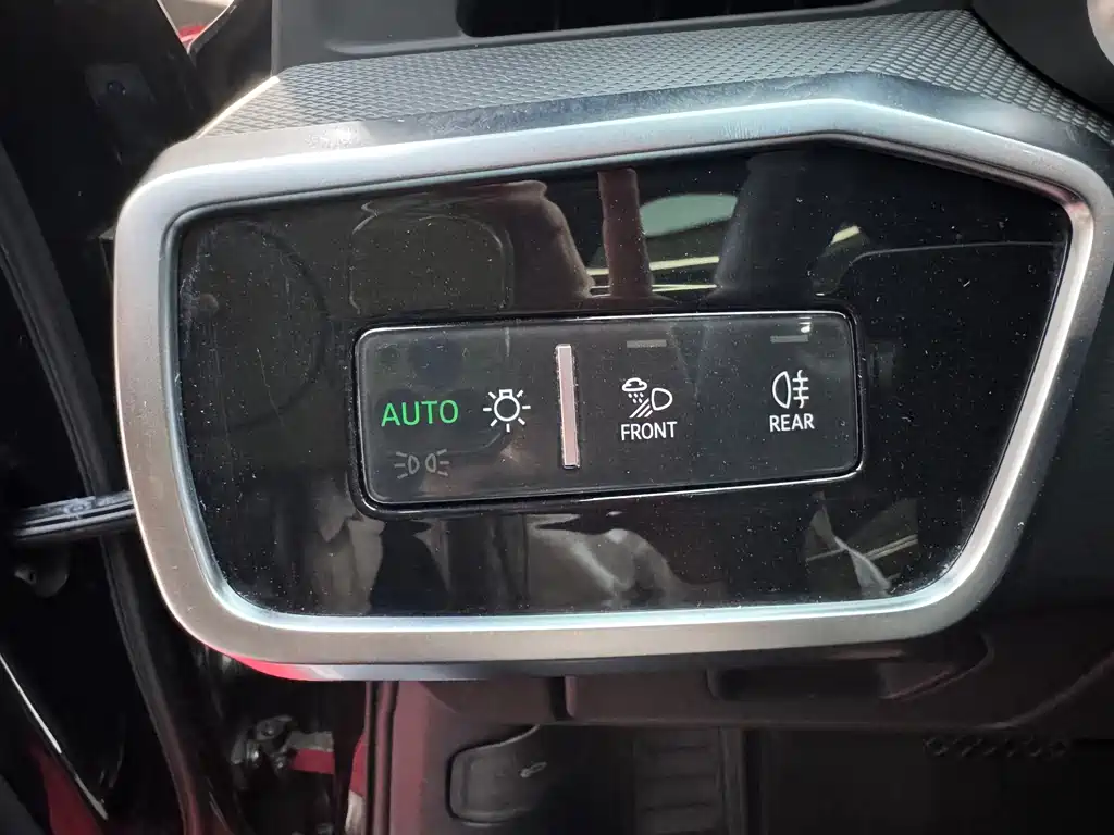 Audi A6L 2023 — фото 20