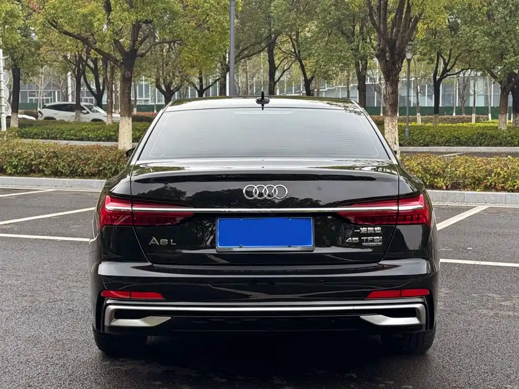Audi A6L 2024 — фото 4